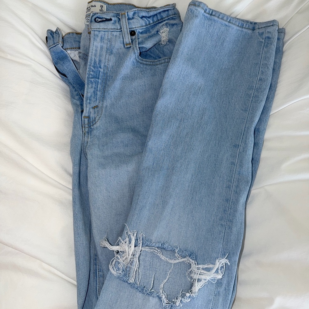 Abercrombie & Fitch Light Blue the 90s straight ultra high rise curve love 26 2L